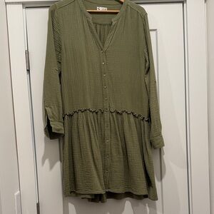 Carve Designs Olive Textured Tunic Top